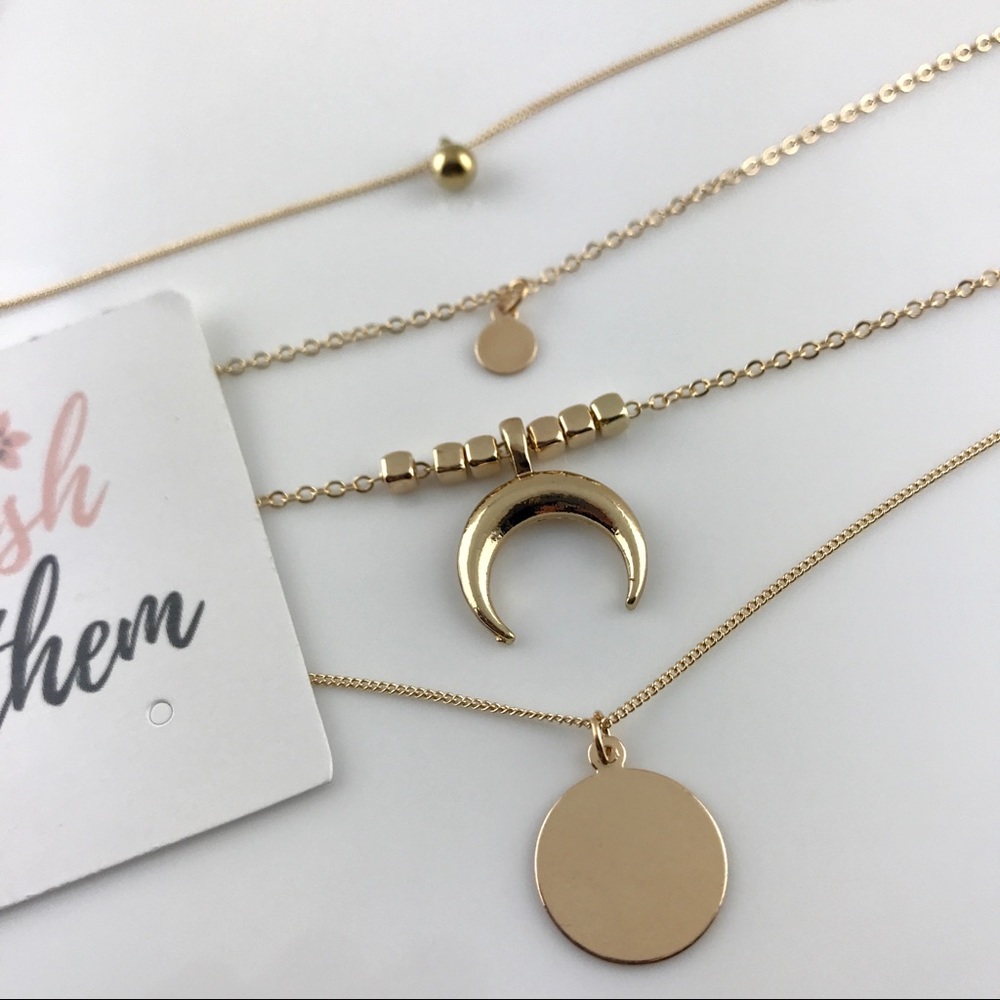 3/$25⚡️4 layer crescent moon horn coin necklace - Picture 7 of 8